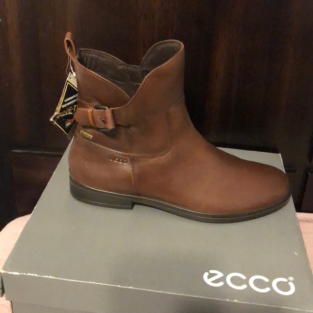 Brown boots